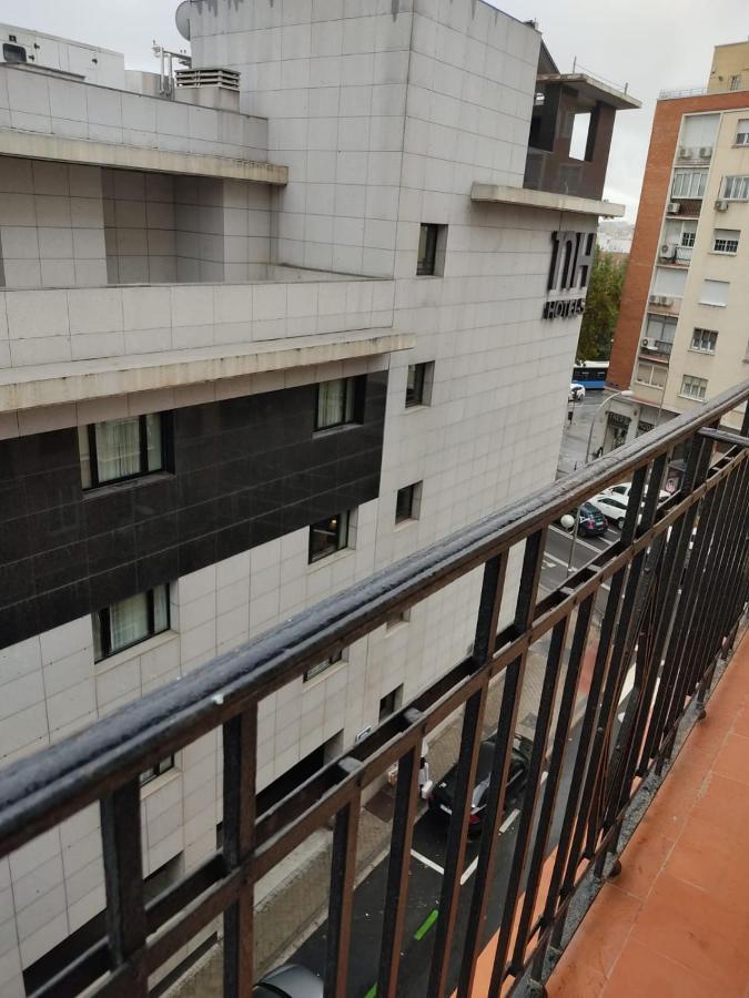 Habitaciones Luminosas Y Acogedoras Madrid Exterior foto